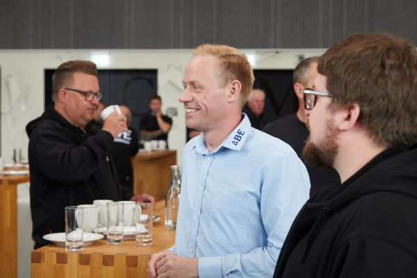 be-foyeren-morgenmoede67435D85-9650-93E6-369B-F6C18FE31ECB.jpg